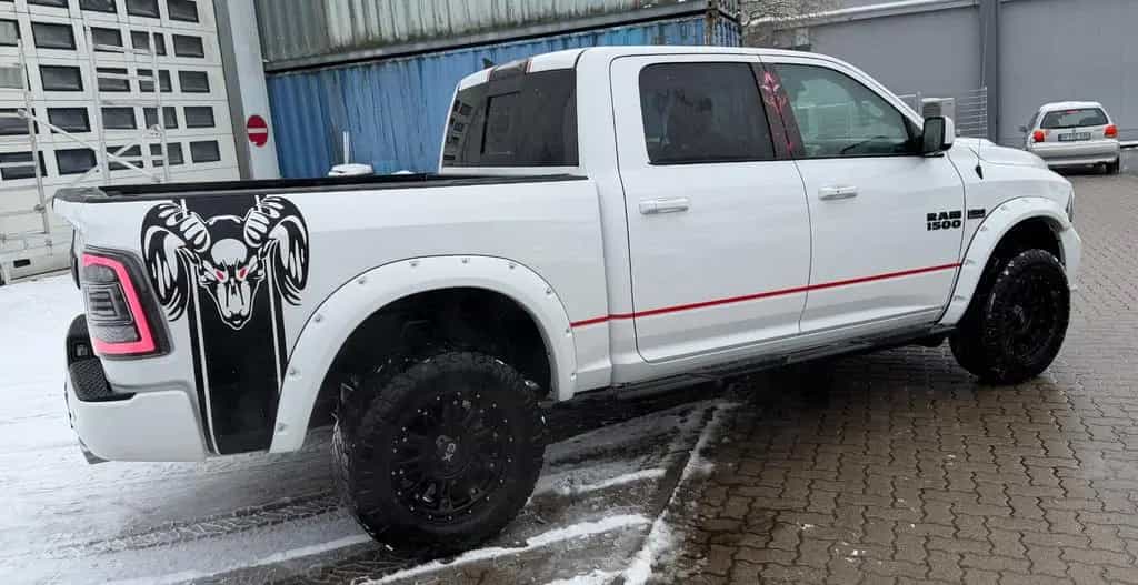 Dodge RAM SPORT,SCHIEBEDACH,LED LICHT,TÜV NEU 09/2017-photo-11