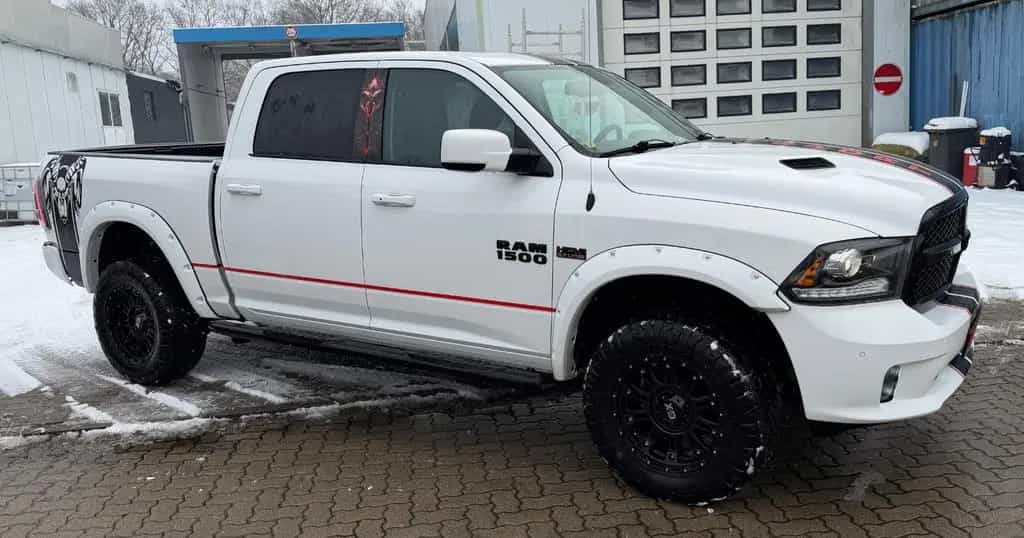 Dodge RAM SPORT,SCHIEBEDACH,LED LICHT,TÜV NEU 09/2017-photo-2