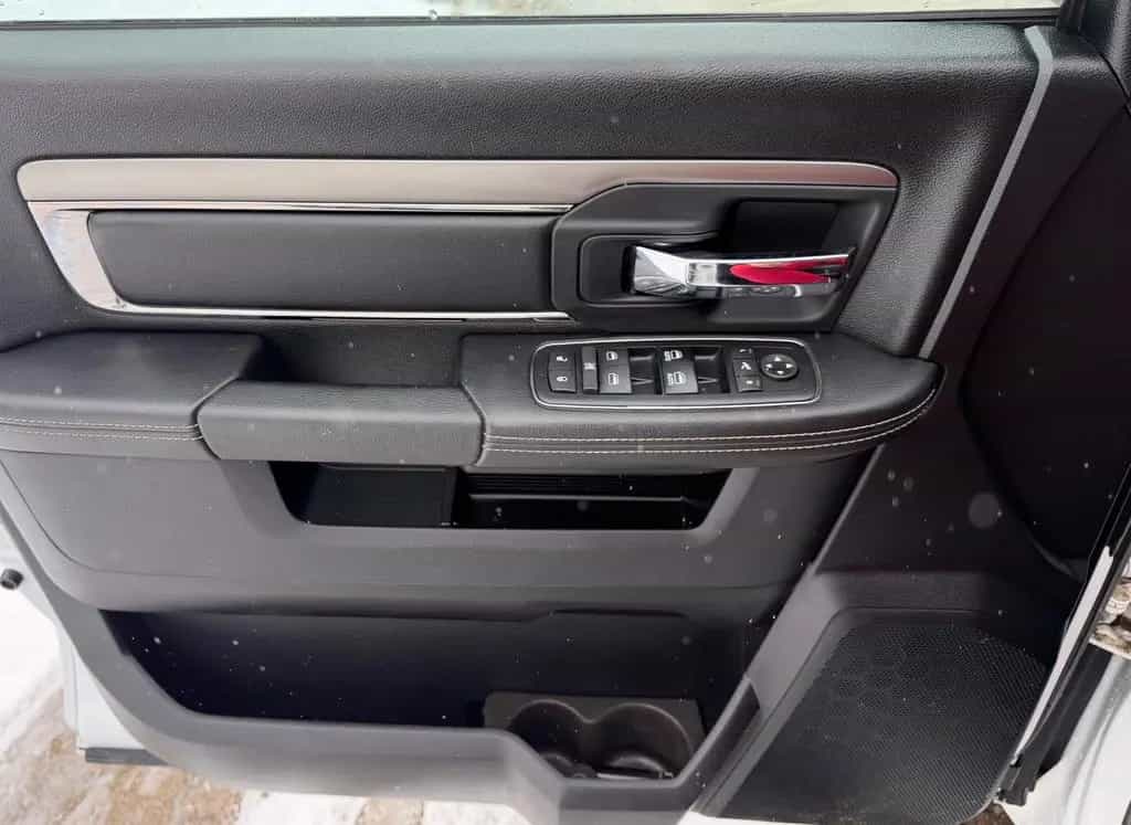 Dodge RAM SPORT,SCHIEBEDACH,LED LICHT,TÜV NEU 09/2017-photo-26