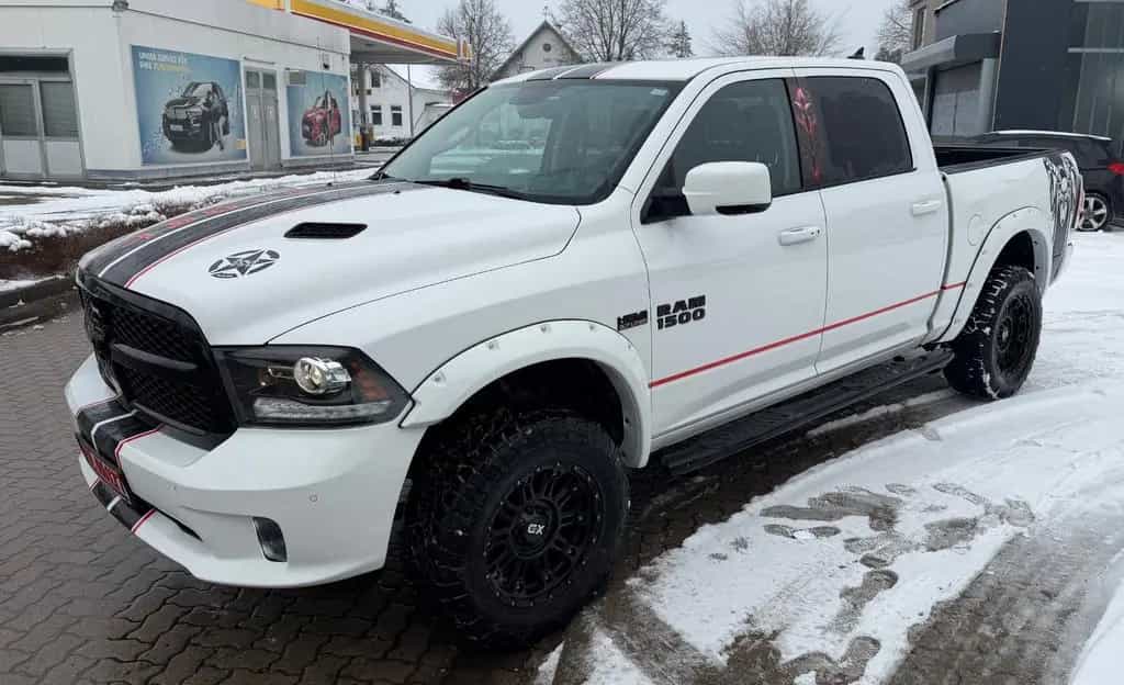 Dodge RAM SPORT,SCHIEBEDACH,LED LICHT,TÜV NEU 09/2017-photo-4