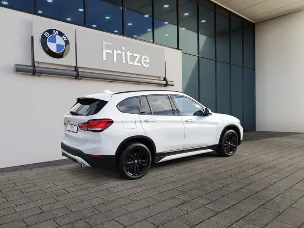 BMW X1 xDr. 20d Aut. Sport Line LED+NAVI+KLIMAAUTO 12/2021-photo-5