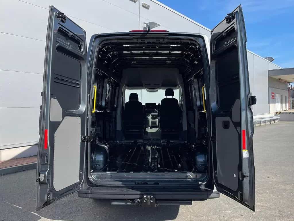 MAN TGE 3.200 L3H3 Kasten 4x4 CAMPER DREHSITZE AHK 01/2026-photo-35