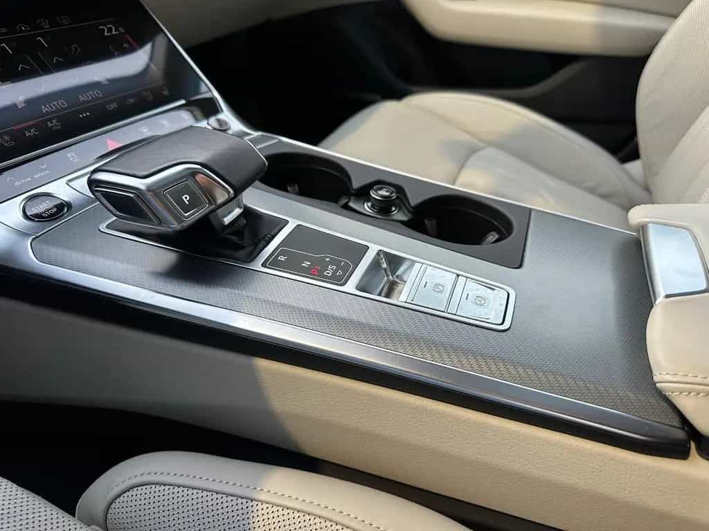 Audi A6 Avant 55 TFSI quattro S line | Panorama 12/2023-photo-18