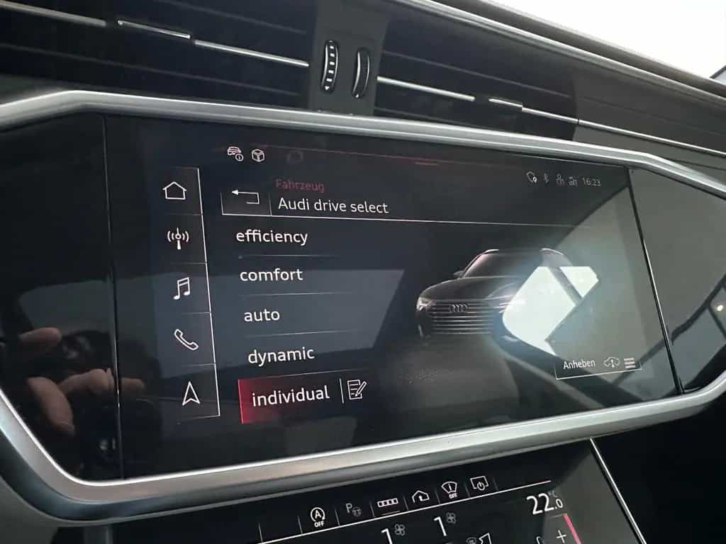 Audi A6 Avant 55 TFSI quattro S line | Panorama 12/2023-photo-23