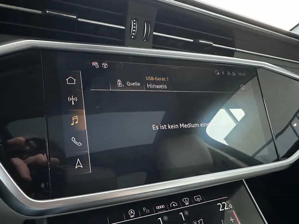 Audi A6 Avant 55 TFSI quattro S line | Panorama 12/2023-photo-28