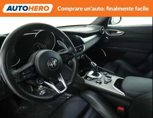 Alfa Romeo Giulia ROMEO Giulia 2.0 Turbo 280 CV AT8 AWD Q4 Ve 12/2022-photo-5