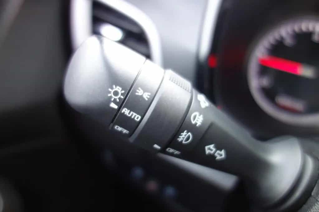 Isuzu D-Max Double Cab 4WD V-CROSS LED/KAM/HARDTOP 03/2023-photo-20