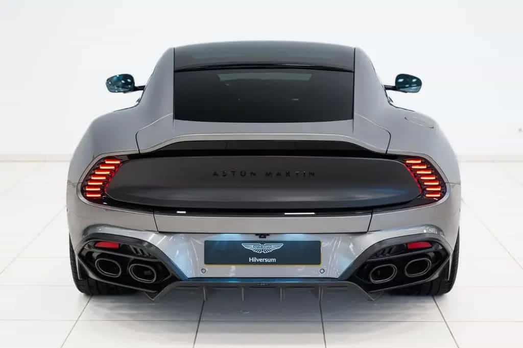 Aston Martin Vanquish Coupe | 25MY | Full Factory Options | 09/2024-photo-18
