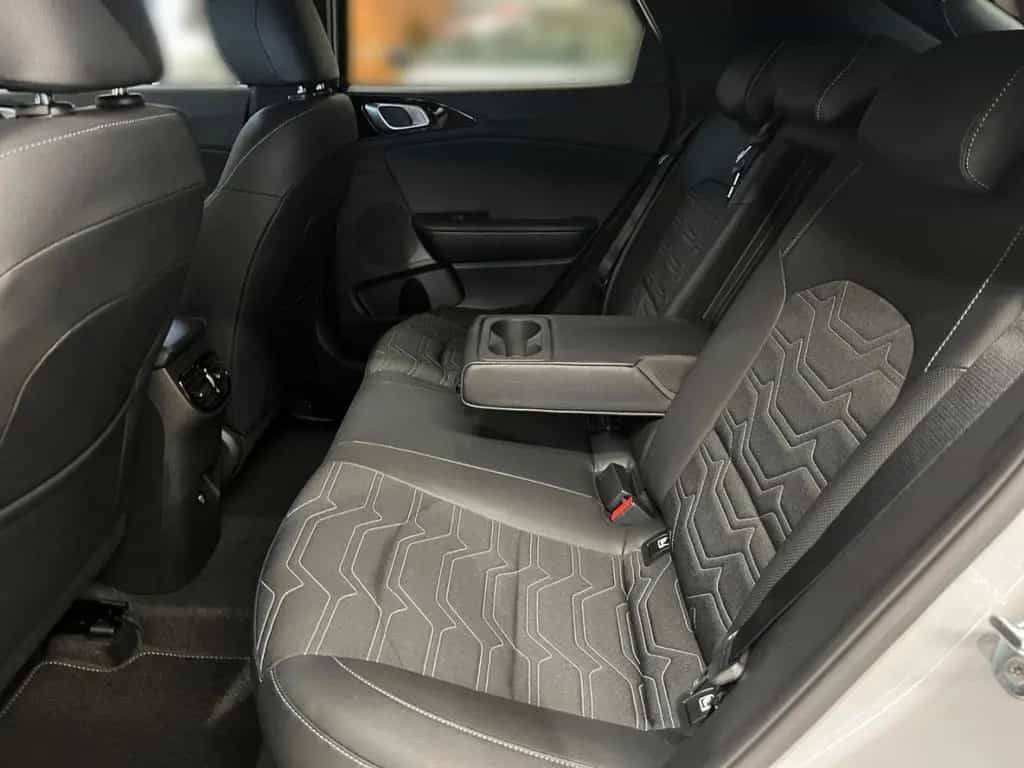 Kia XCeed 1.6T Nightline DCT7 LED Sitzheizung Rückfa 03/2026-photo-10