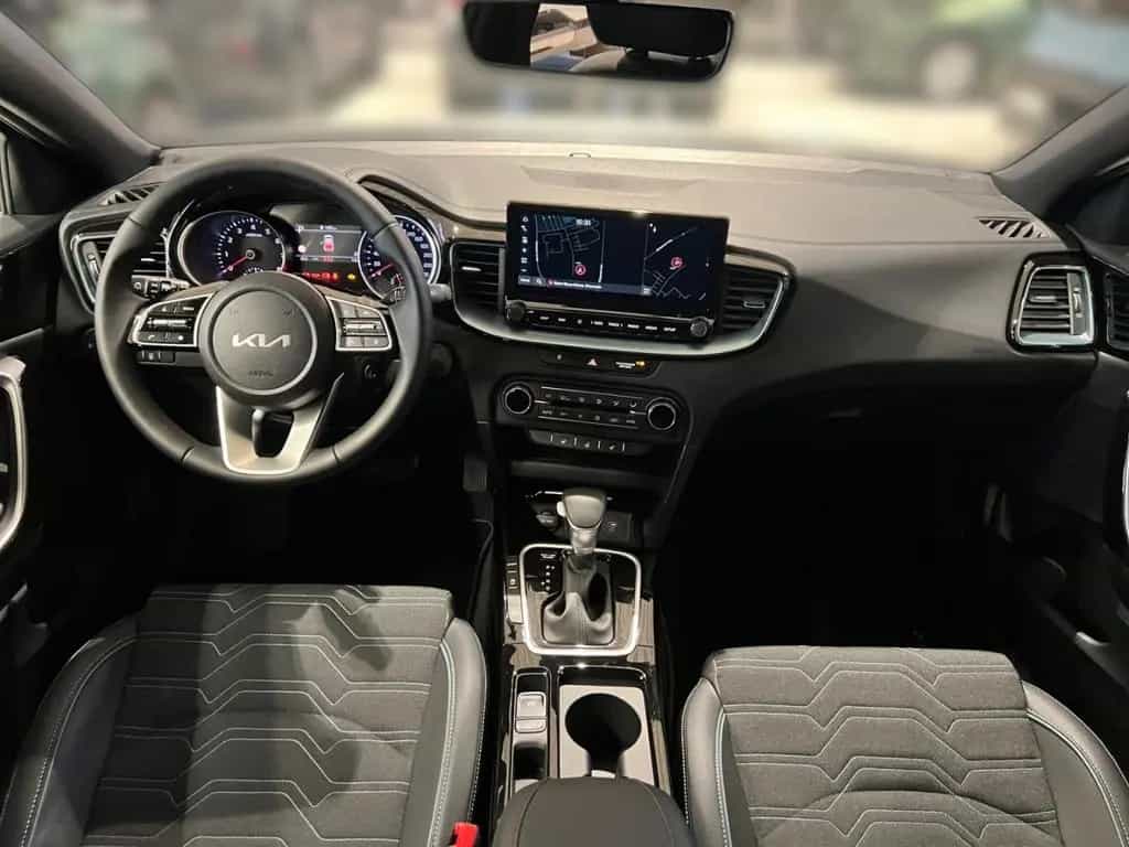 Kia XCeed 1.6T Nightline DCT7 LED Sitzheizung Rückfa 03/2026-photo-9