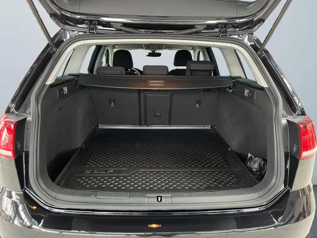 Volkswagen Golf VII Variant Sound 1.0 TSI AHK Schwenkbar 03/2018-photo-13