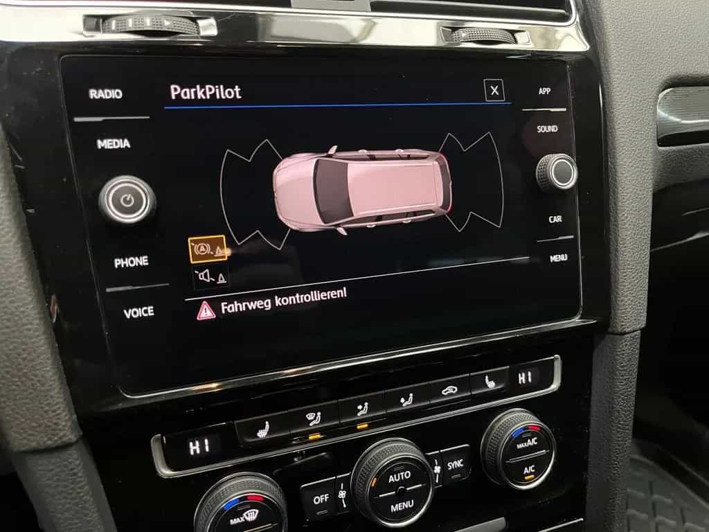 Volkswagen Golf VII Variant Sound 1.0 TSI AHK Schwenkbar 03/2018-photo-15