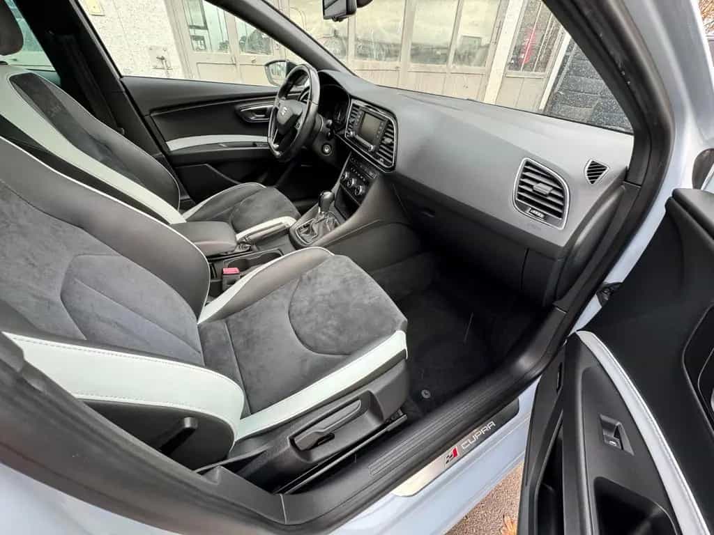Seat Leon Cupra 280*2 Hände*DSG*Alcantara* 04/2014-photo-10