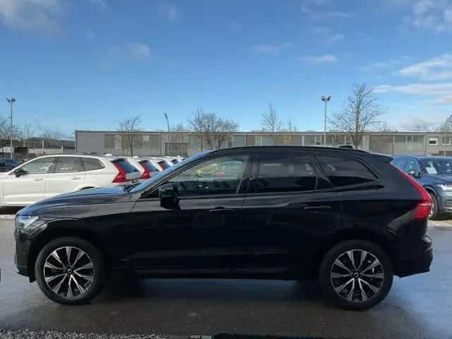 Volvo XC60 B4 Plus Dark 2WD ACC 360° Google BLIS 02/2023-photo-3