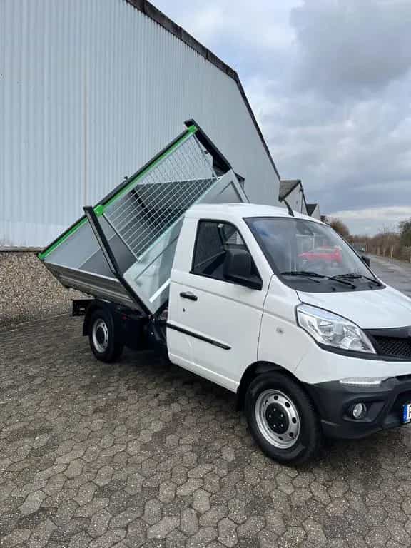Piaggio Porter NP 6 LPG   3Seitenkipper 1,t Zulad. null-photo-2