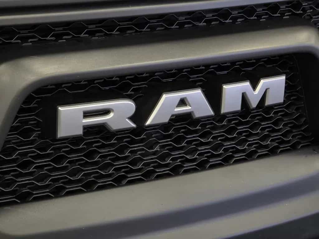 Dodge RAM 5.7 V8 HEMI Rebel*Unfallfrei*MwSt Ramboxen 12/2022-photo-12