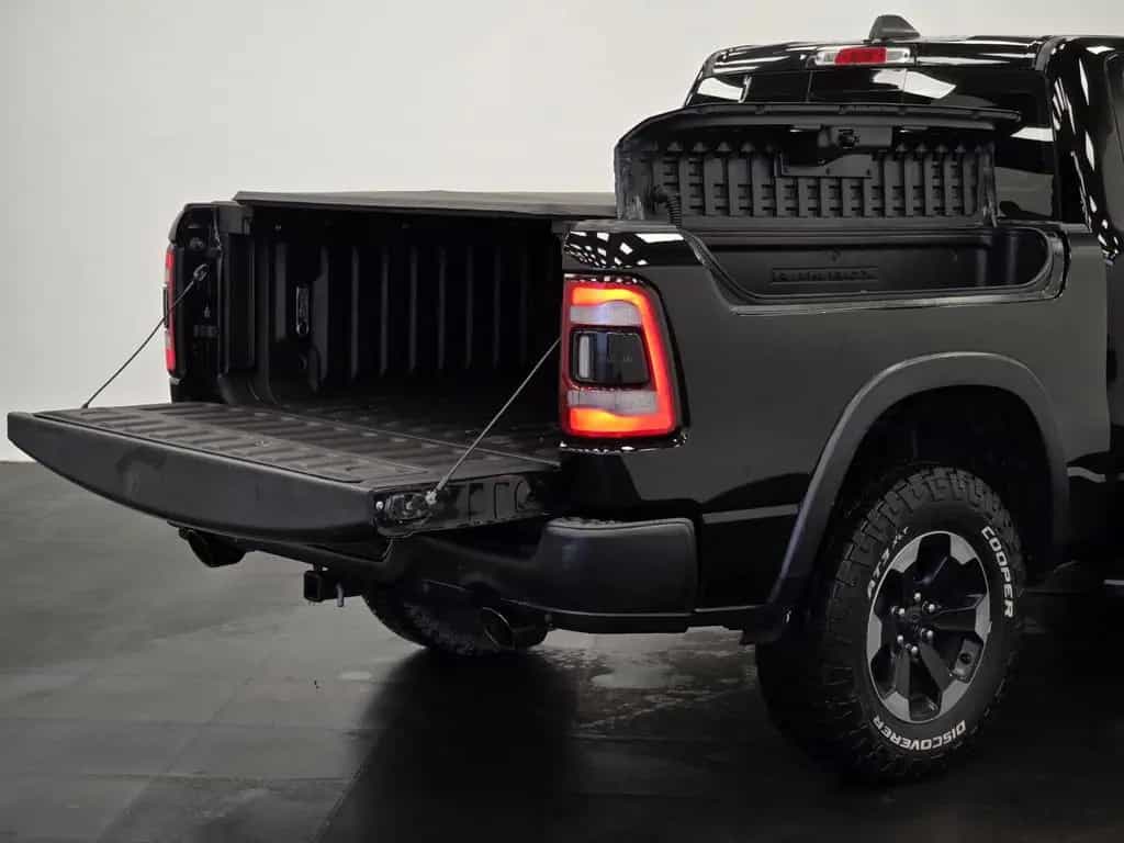 Dodge RAM 5.7 V8 HEMI Rebel*Unfallfrei*MwSt Ramboxen 12/2022-photo-17