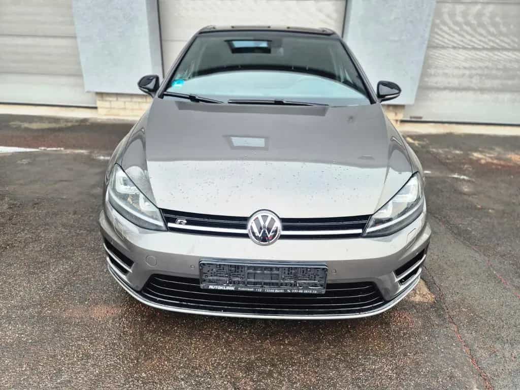 Volkswagen Golf VII Lim. R BMT 4Motion R_line 02/2015-photo-1