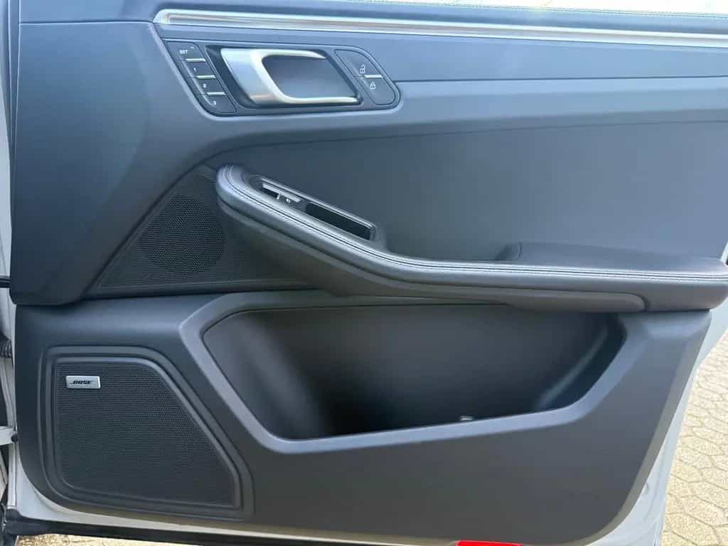 Porsche Macan Cam* 21Zoll*Pano*BOSE 12/2019-photo-15