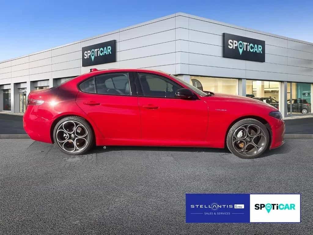 Alfa Romeo Giulia 2.0 Veloce Q4 ACC SHZ NAVI MEMORY KAMERA 01/2024-photo-3