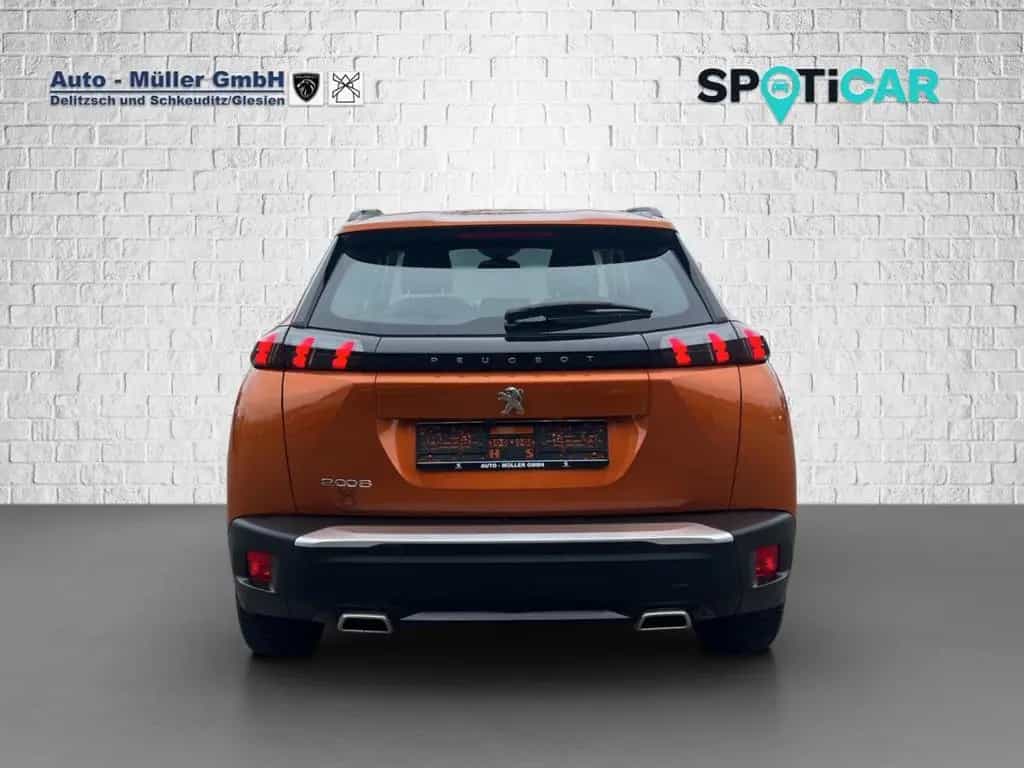 Peugeot 2008 1.2 130 EAT8 Allure NAVI Sitzheizung 06/2020-photo-3