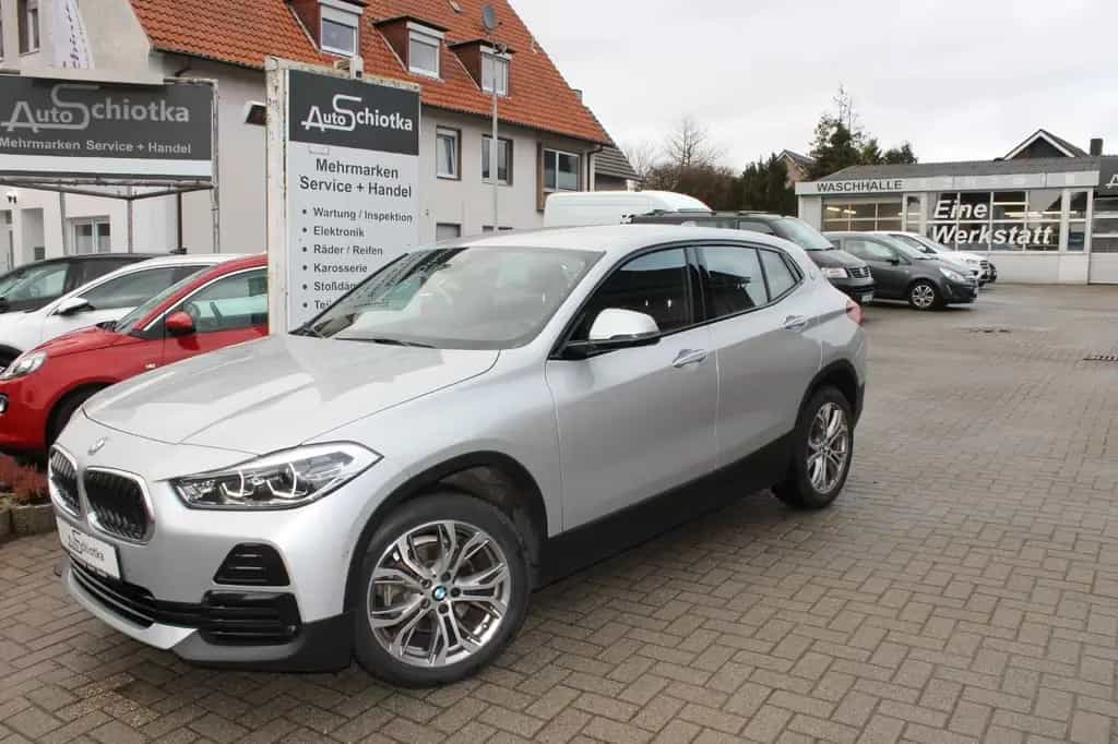 BMW X2 sDrive18i Automatik.-Navi-18" 01/2021-photo-0