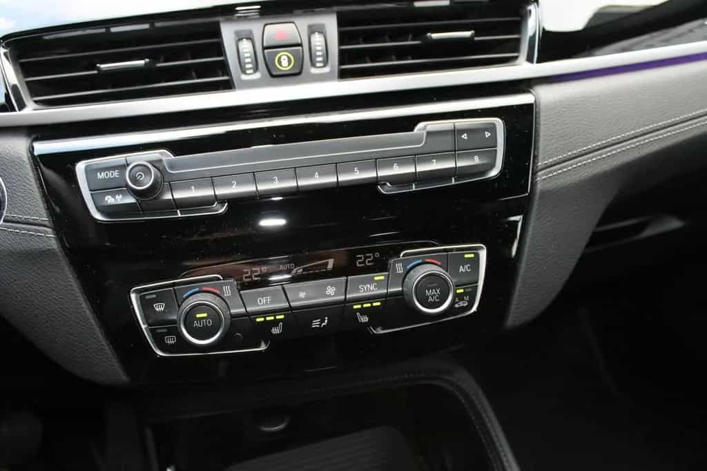 BMW X2 sDrive18i Automatik.-Navi-18" 01/2021-photo-21