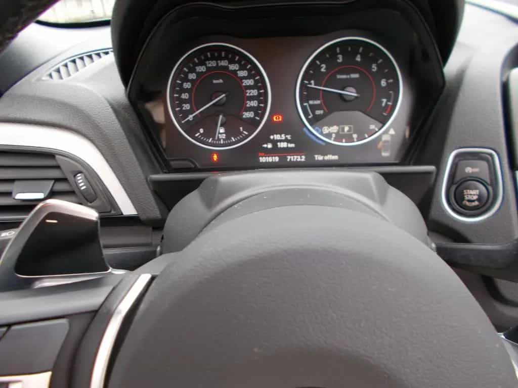BMW 2 Series 220i Steptronic Cabrio M Sport M Sport 06/2017-photo-8