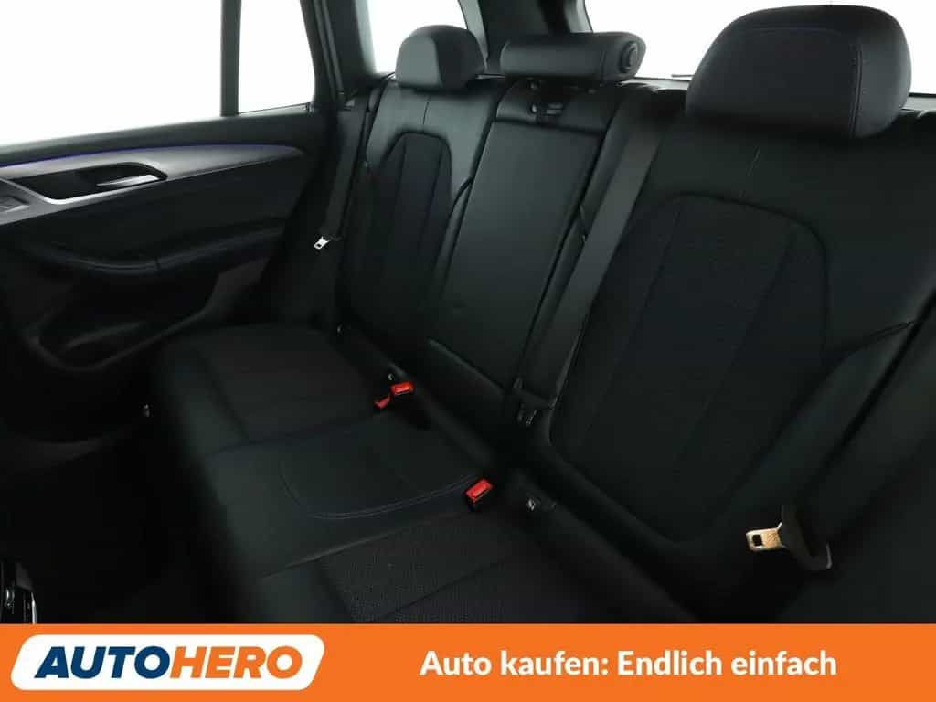 BMW X3 xDrive 20d M Sport Aut.*NAVI*LED*HUD*TEMPO* 06/2018-photo-13