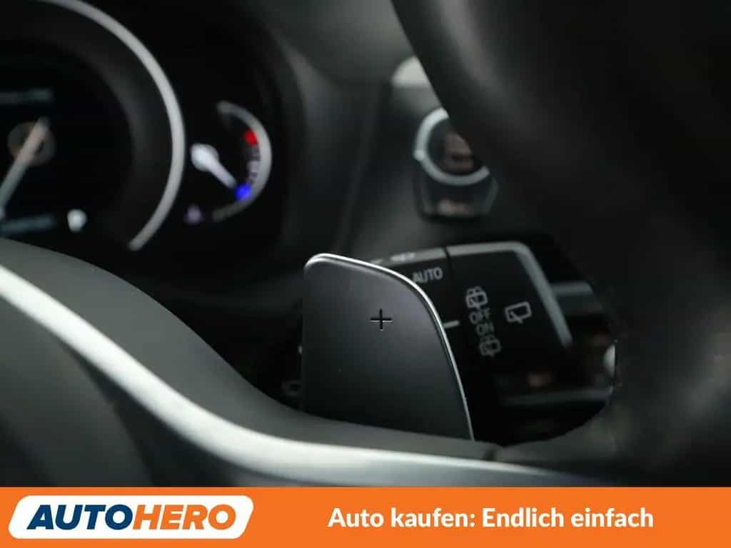 BMW X3 xDrive 20d M Sport Aut.*NAVI*LED*HUD*TEMPO* 06/2018-photo-28