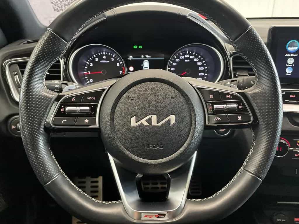 Kia Ceed SW 1.5 T-GDI GT Line 12/2022-photo-22