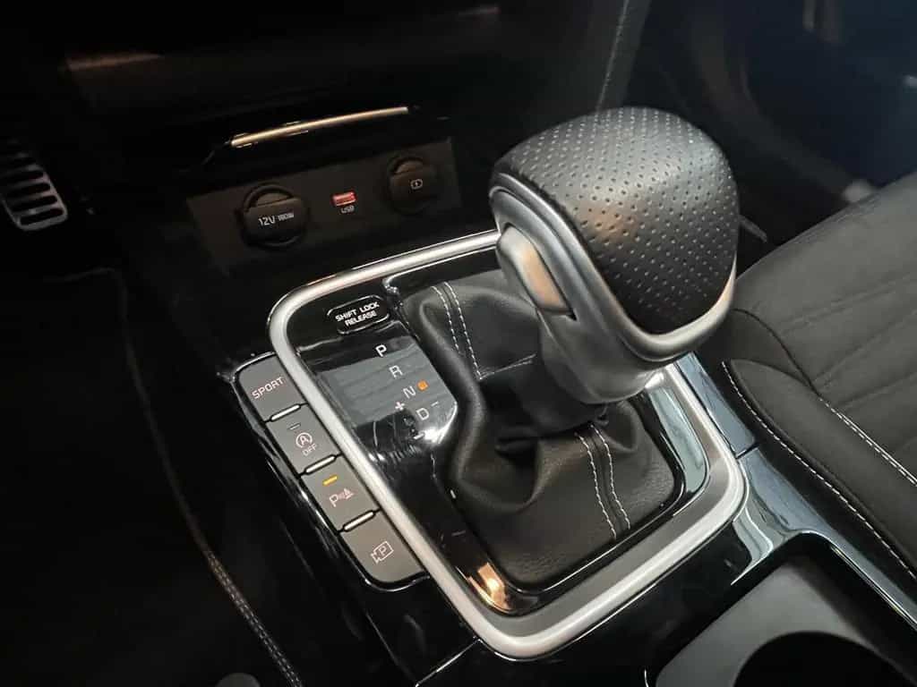 Kia Ceed SW 1.5 T-GDI GT Line 12/2022-photo-28