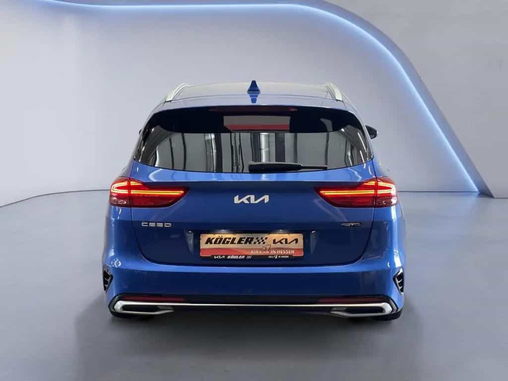 Kia Ceed SW 1.5 T-GDI GT Line 12/2022-photo-4