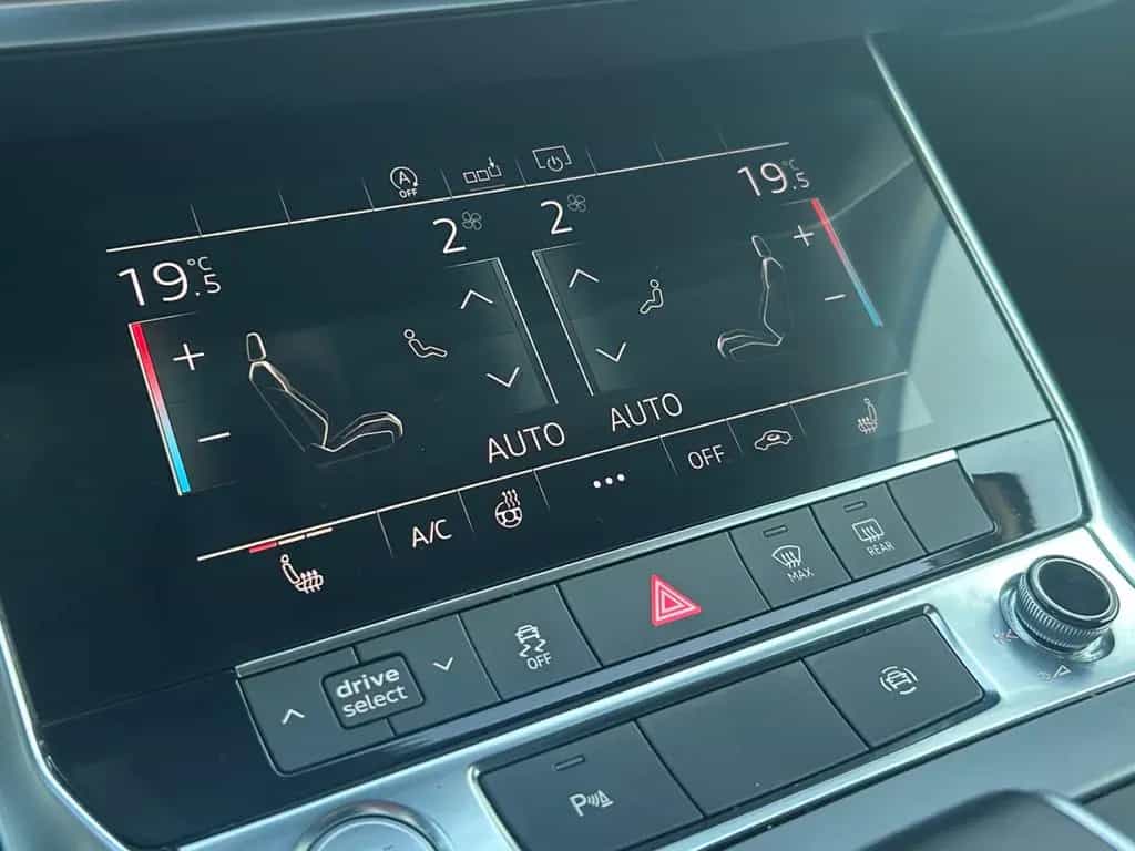 Audi A6 Av.40 TDI quattro S-Tr. AHK LED Navi DAB ACC 08/2020-photo-21