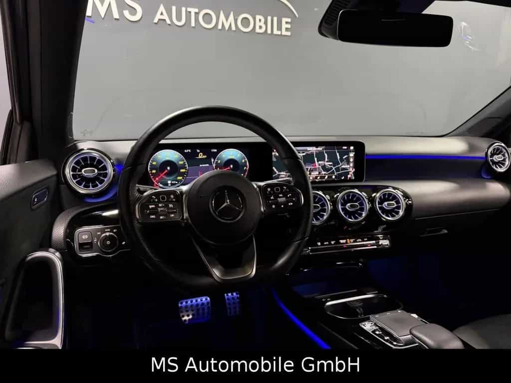 Mercedes-Benz A-Class 220 AMG Line Top Ausstattung 05/2019-photo-14