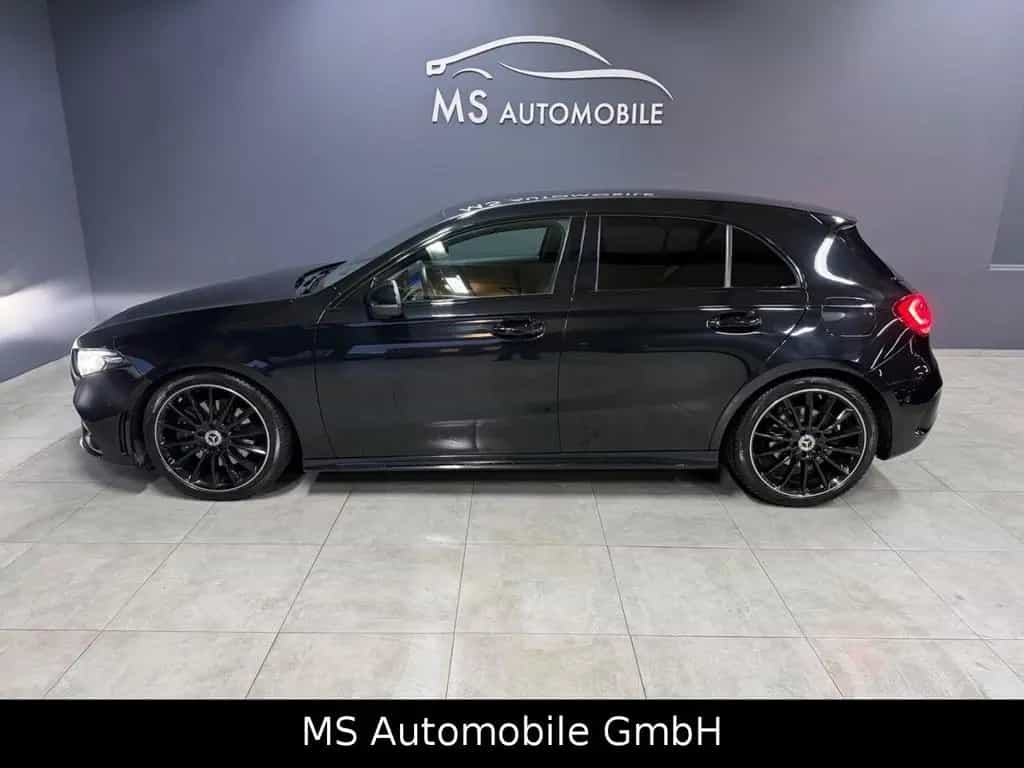 Mercedes-Benz A-Class 220 AMG Line Top Ausstattung 05/2019-photo-2