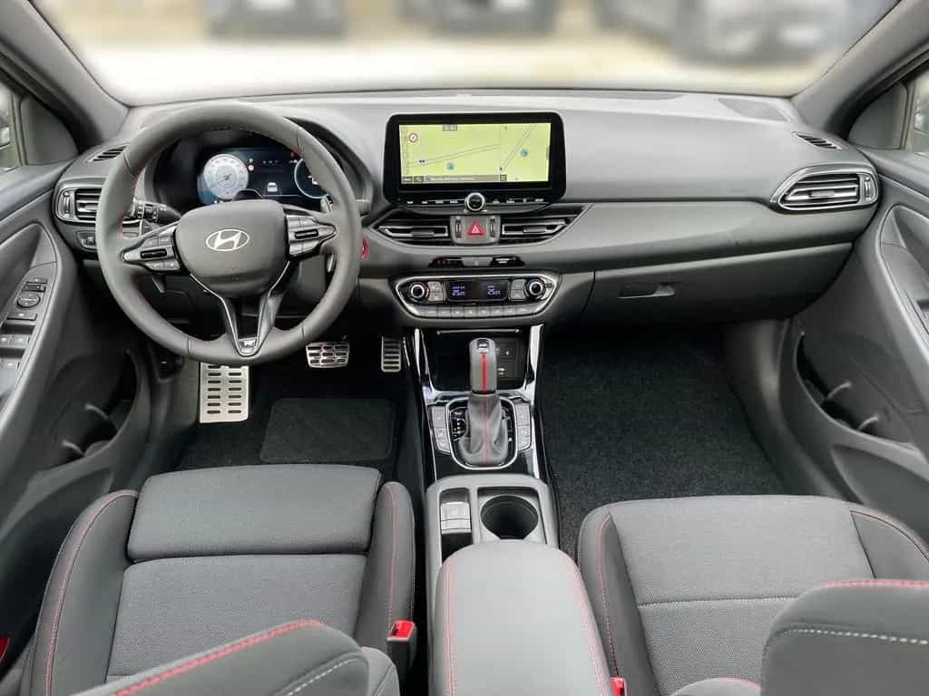 Hyundai i30 FL 5-Trer 1.6 T-GDI N-Line KlimaA*LED*Navi 04/2026-photo-11