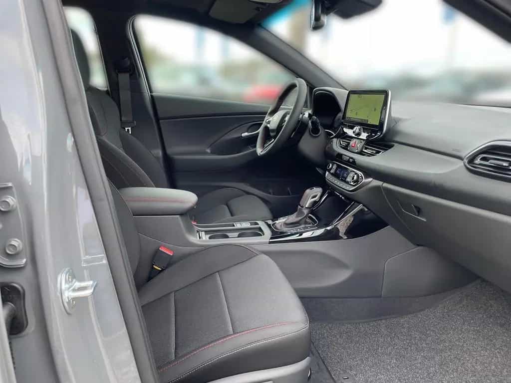 Hyundai i30 FL 5-Trer 1.6 T-GDI N-Line KlimaA*LED*Navi 04/2026-photo-14