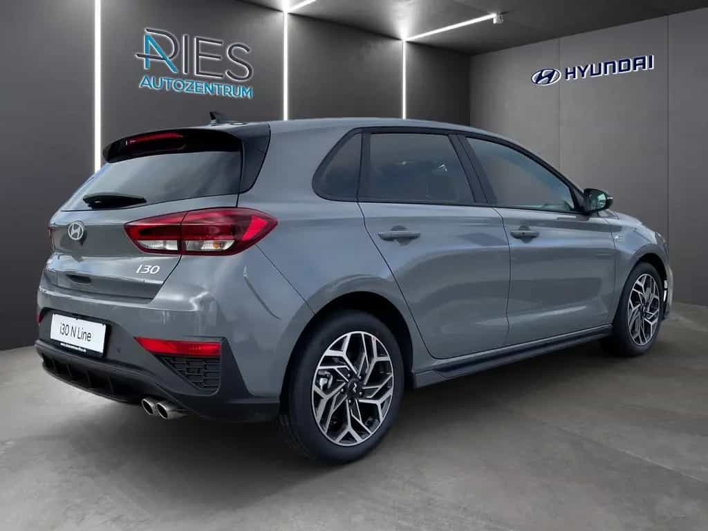 Hyundai i30 FL 5-Trer 1.6 T-GDI N-Line KlimaA*LED*Navi 04/2026-photo-3