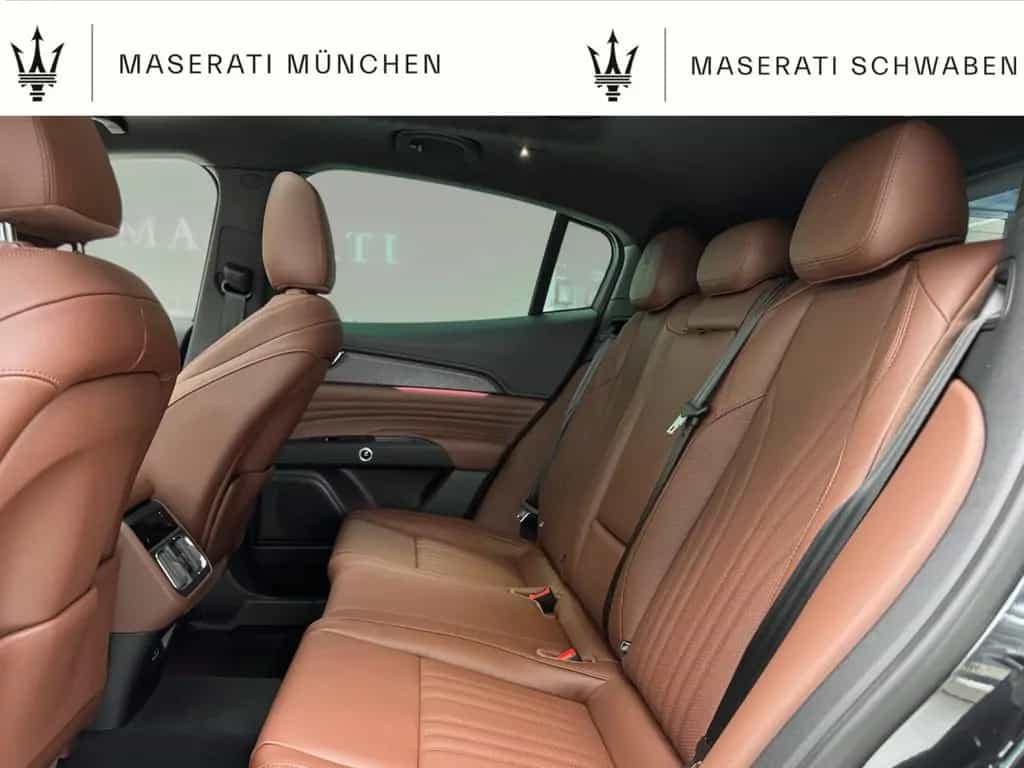 Maserati Grecale Modena /Luftfederung/360° Kamera! null-photo-16