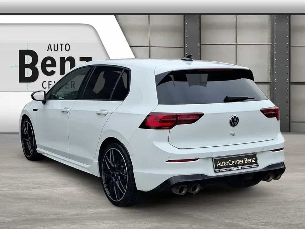 Volkswagen Golf VIII Lim. R 4Motion *MATRIX*NAVI*KESSY*CAM* 08/2022-photo-2