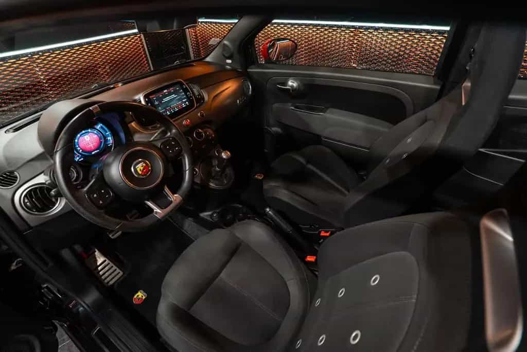 Abarth 500 Cabrio 595 C Pista 03/2025-photo-31