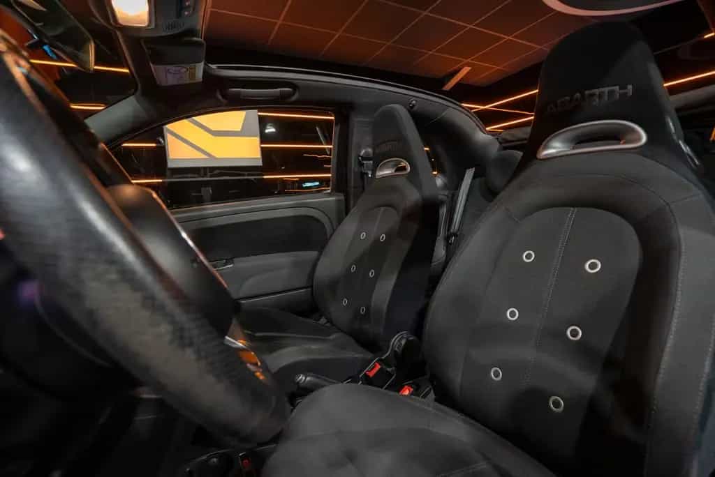 Abarth 500 Cabrio 595 C Pista 03/2025-photo-33