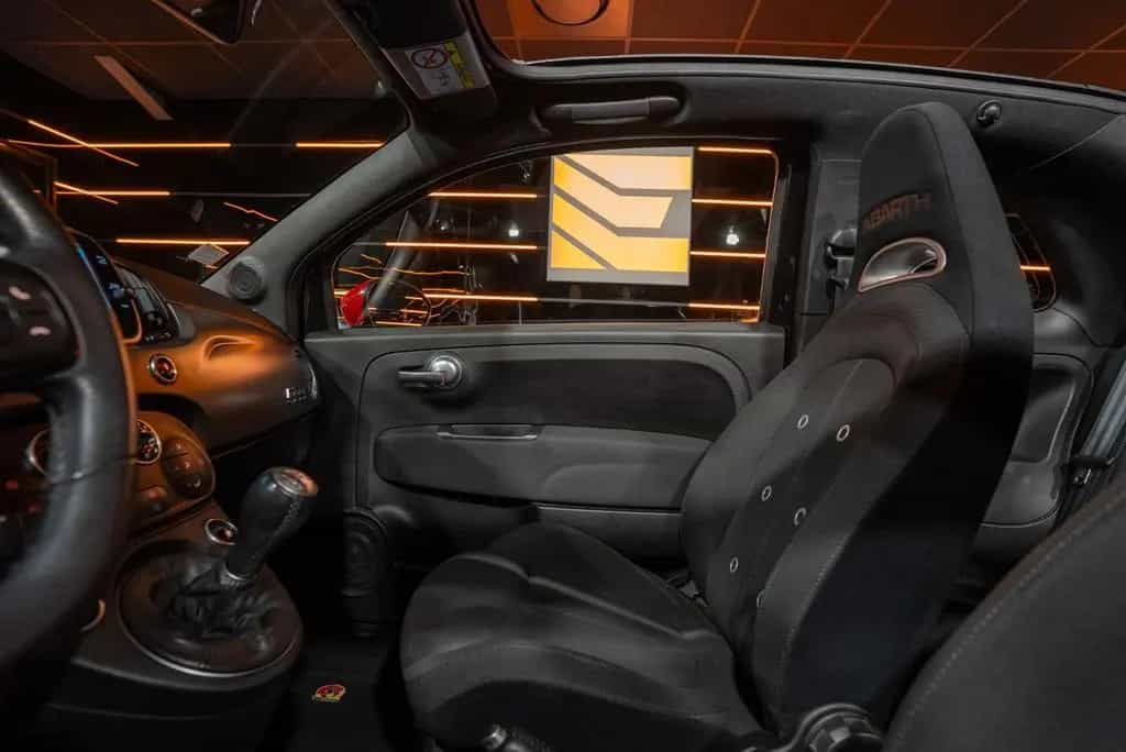 Abarth 500 Cabrio 595 C Pista 03/2025-photo-45