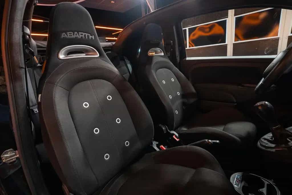 Abarth 500 Cabrio 595 C Pista 03/2025-photo-47