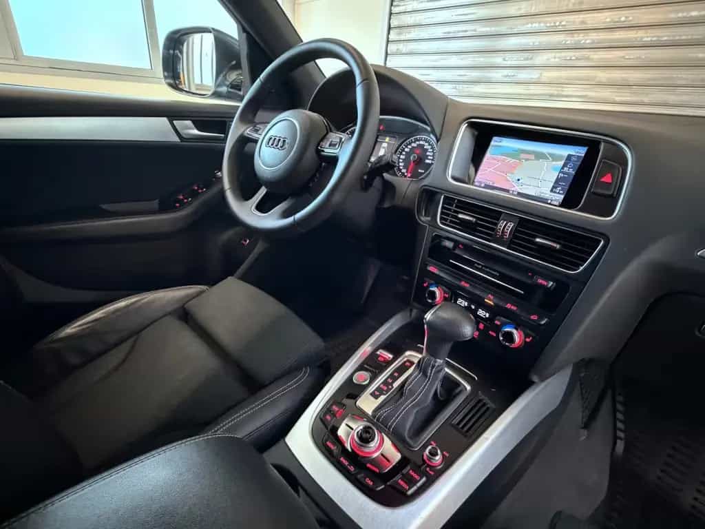 Audi Q5 2.0 TDI quattro*S-line*1.Hand*Keyless*NAVI* 02/2015-photo-35