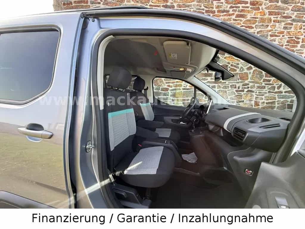 Citroën Berlingo Feel Pack XL / 7-Sitzer / Automatik 10/2021-photo-26
