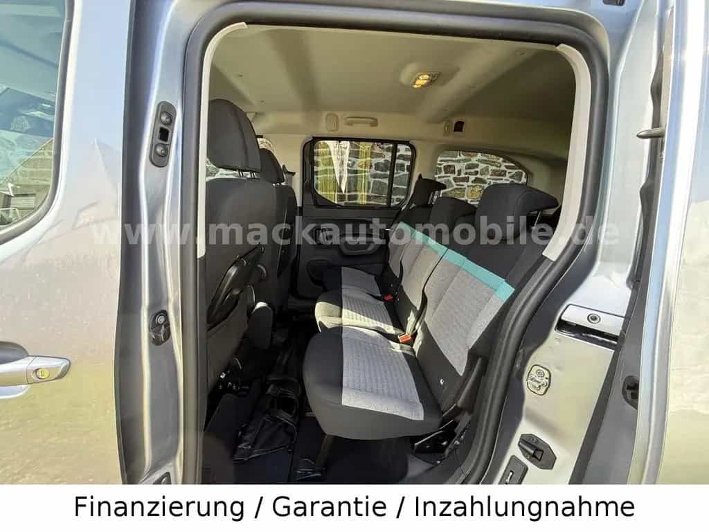 Citroën Berlingo Feel Pack XL / 7-Sitzer / Automatik 10/2021-photo-27