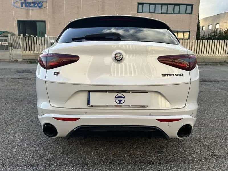 Alfa Romeo Stelvio 2.2 Turbo Q4 Veloce Ti AT8 21 03/2021-photo-4