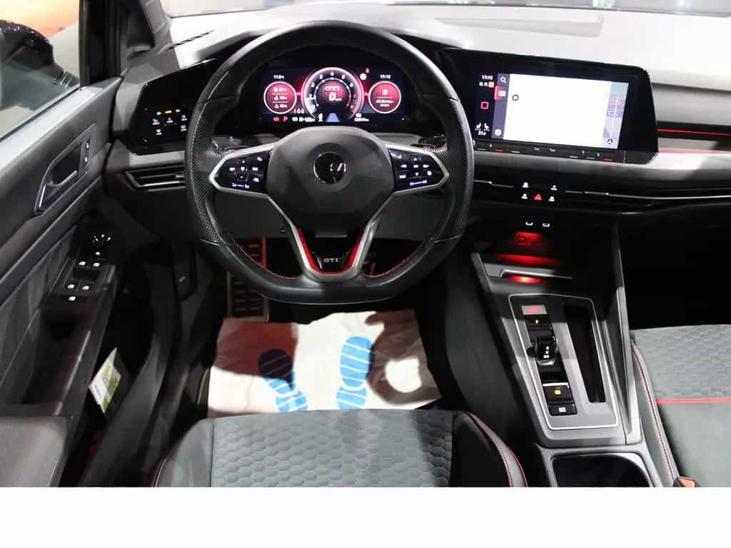 Volkswagen Golf GTI Clubsport MATRIX*PANO*SHZ*NAVI*VIRT* 09/2021-photo-12